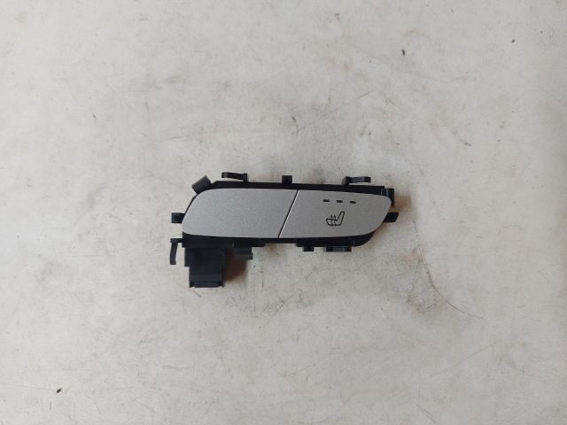 bontott MERCEDES-BENZ C-CLASS Jobb első Ülésfűtés Kapcsoló