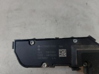 bontott MERCEDES-BENZ C-CLASS Jobb első Ülésfűtés Kapcsoló