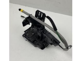 bontott MERCEDES-BENZ C-CLASS Jobb első Zsanér