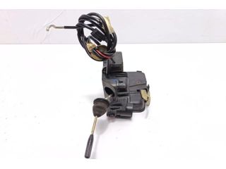 bontott MERCEDES-BENZ C-CLASS Jobb első Zsanér