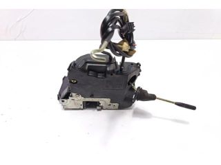 bontott MERCEDES-BENZ C-CLASS Jobb első Zsanér