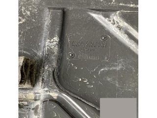 bontott MERCEDES-BENZ C-CLASS Jobb Fenéklemez