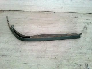 bontott MERCEDES-BENZ C-CLASS Jobb Fényszóró Bajusz Díszléc