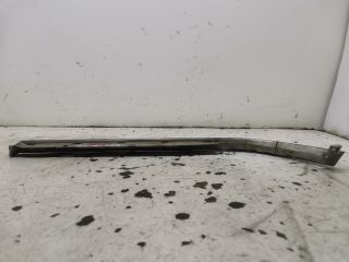 bontott MERCEDES-BENZ C-CLASS Jobb Fényszóró Bajusz Díszléc