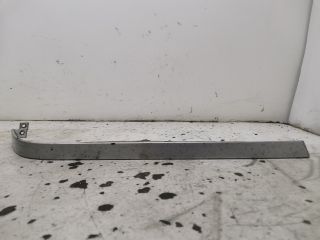 bontott MERCEDES-BENZ C-CLASS Jobb Fényszóró Bajusz Díszléc