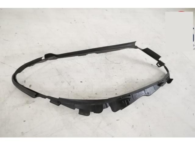 bontott MERCEDES-BENZ C-CLASS Jobb Fényszóró Lámpakeret