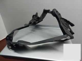 bontott MERCEDES-BENZ C-CLASS Jobb Fényszóró Lámpakeret