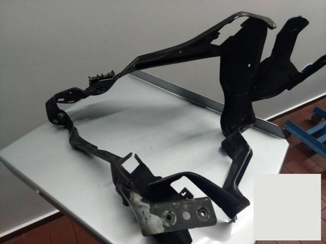 bontott MERCEDES-BENZ C-CLASS Jobb Fényszóró Lámpakeret