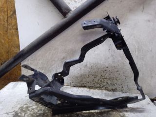 bontott MERCEDES-BENZ C-CLASS Jobb Fényszóró Tartó