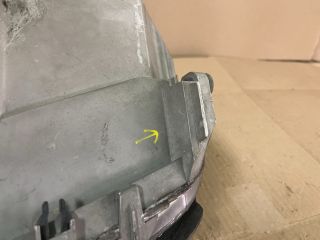 bontott MERCEDES-BENZ C-CLASS Jobb Fényszóró