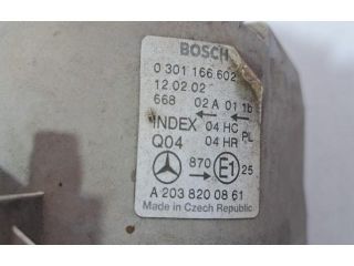 bontott MERCEDES-BENZ C-CLASS Jobb Fényszóró