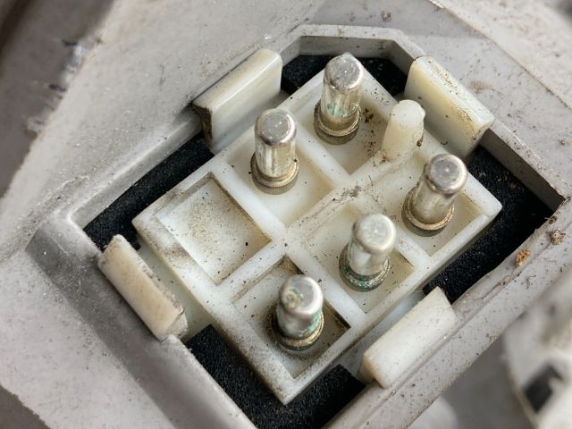 bontott MERCEDES-BENZ C-CLASS Jobb Fényszóró