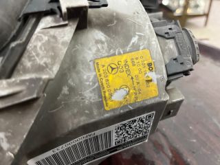 bontott MERCEDES-BENZ C-CLASS Jobb Fényszóró