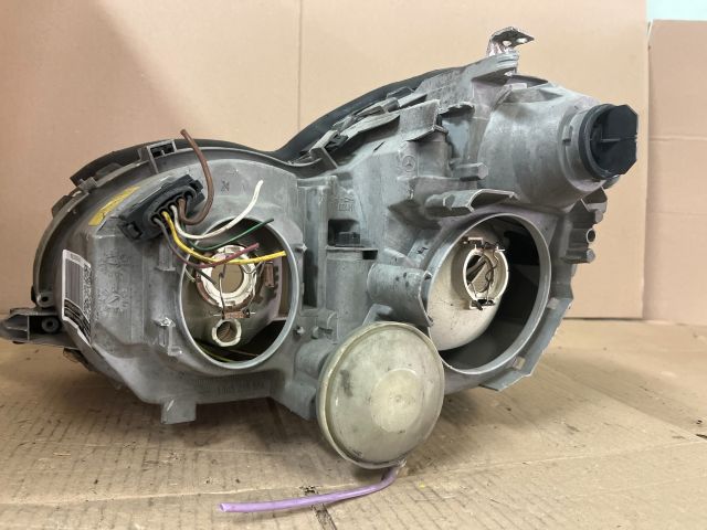bontott MERCEDES-BENZ C-CLASS Jobb Fényszóró