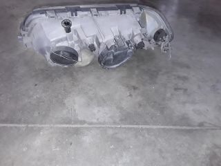 bontott MERCEDES-BENZ C-CLASS Jobb Fényszóró