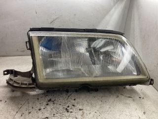 bontott MERCEDES-BENZ C-CLASS Jobb Fényszóró