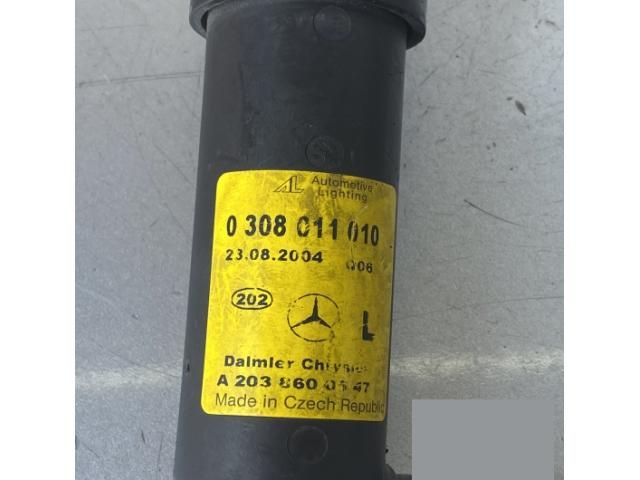 bontott MERCEDES-BENZ C-CLASS Jobb Fényszórómosó Fúvóka