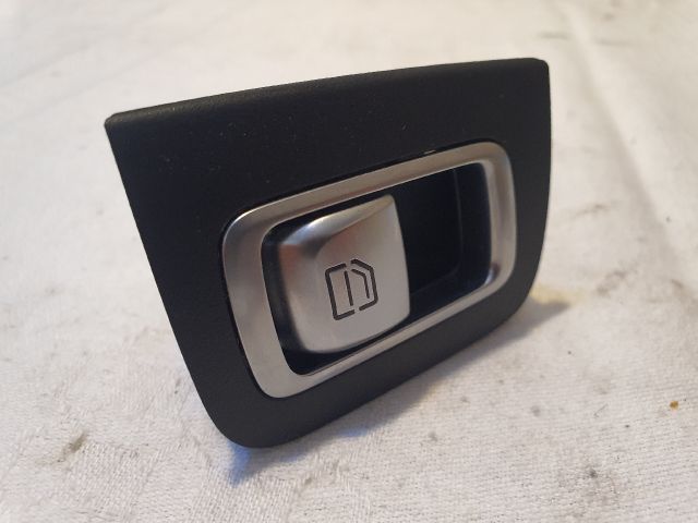 bontott MERCEDES-BENZ C-CLASS Jobb hátsó Ablakemelő Kapcsoló