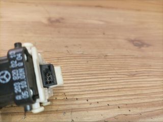 bontott MERCEDES-BENZ C-CLASS Jobb hátsó Ablakemelő Kapcsoló