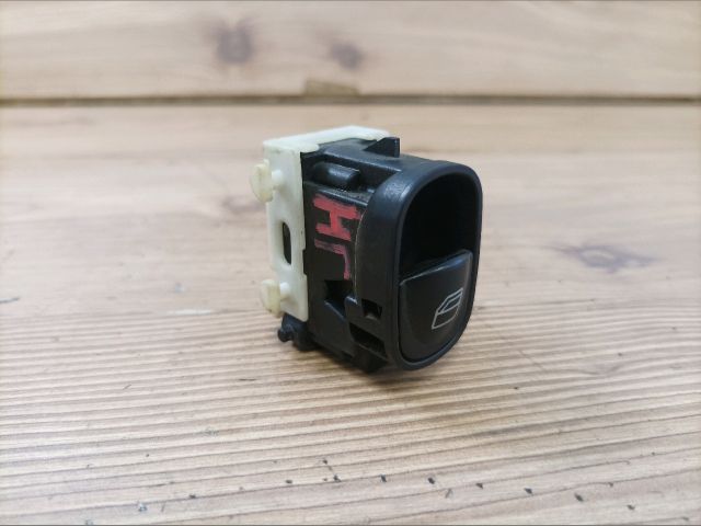 bontott MERCEDES-BENZ C-CLASS Jobb hátsó Ablakemelő Kapcsoló