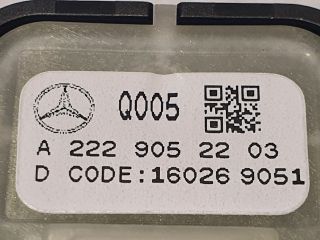 bontott MERCEDES-BENZ C-CLASS Jobb hátsó Ablakemelő Kapcsoló