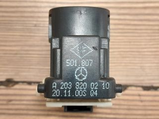 bontott MERCEDES-BENZ C-CLASS Jobb hátsó Ablakemelő Kapcsoló