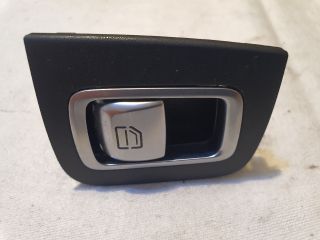 bontott MERCEDES-BENZ C-CLASS Jobb hátsó Ablakemelő Kapcsoló