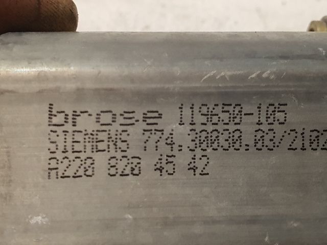 bontott MERCEDES-BENZ C-CLASS Jobb hátsó Ablakemelő Motor