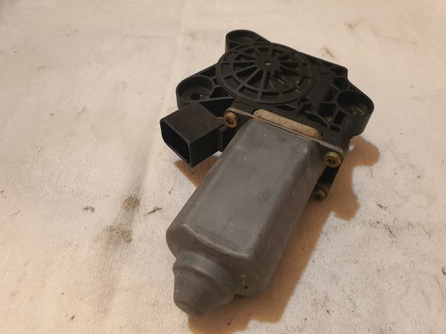 bontott MERCEDES-BENZ C-CLASS Jobb hátsó Ablakemelő Motor