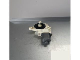 bontott MERCEDES-BENZ C-CLASS Jobb hátsó Ablakemelő Motor