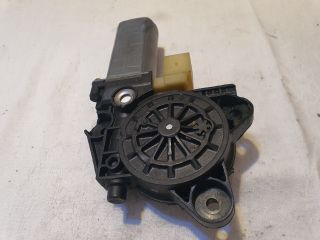 bontott MERCEDES-BENZ C-CLASS Jobb hátsó Ablakemelő Motor