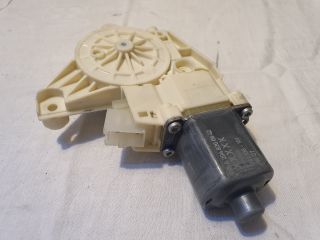 bontott MERCEDES-BENZ C-CLASS Jobb hátsó Ablakemelő Motor