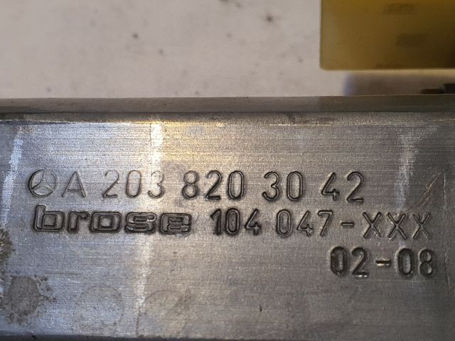 bontott MERCEDES-BENZ C-CLASS Jobb hátsó Ablakemelő Motor