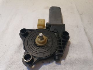 bontott MERCEDES-BENZ C-CLASS Jobb hátsó Ablakemelő Motor