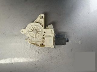 bontott MERCEDES-BENZ C-CLASS Jobb hátsó Ablakemelő Motor