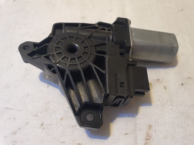 bontott MERCEDES-BENZ C-CLASS Jobb hátsó Ablakemelő Motor