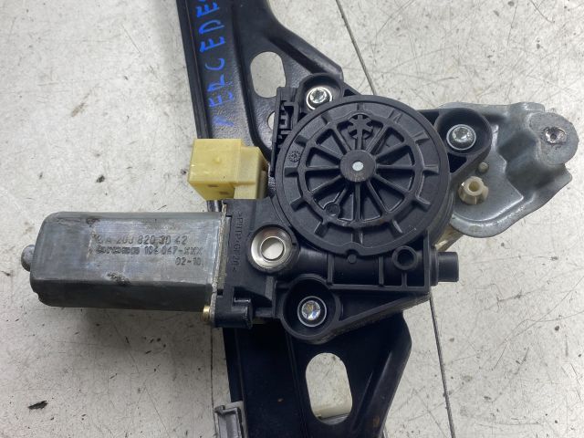 bontott MERCEDES-BENZ C-CLASS Jobb hátsó Ablakemelő Szerkezet (Elektromos)