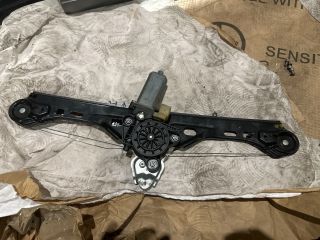 bontott MERCEDES-BENZ C-CLASS Jobb hátsó Ablakemelő Szerkezet (Elektromos)