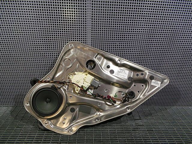 bontott MERCEDES-BENZ C-CLASS Jobb hátsó Ablakemelő Szerkezet (Elektromos)