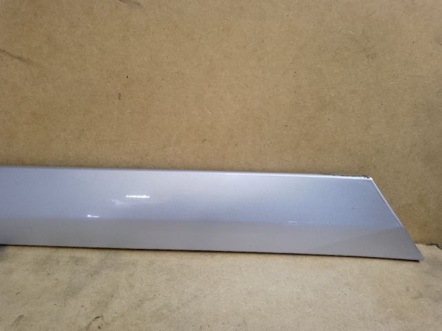 bontott MERCEDES-BENZ C-CLASS Jobb hátsó Ajtó Díszléc