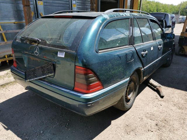 bontott MERCEDES-BENZ C-CLASS Jobb hátsó Ajtó Kárpit