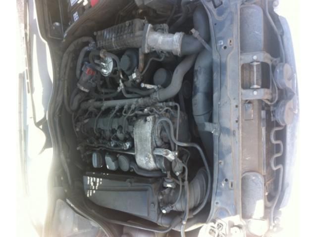 bontott MERCEDES-BENZ C-CLASS Jobb hátsó Ajtó (Üres lemez)