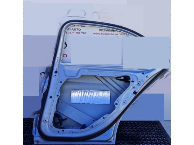 bontott MERCEDES-BENZ C-CLASS Jobb hátsó Ajtó (Üres lemez)