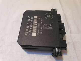 bontott MERCEDES-BENZ C-CLASS Jobb hátsó Ajtó Vezérlőegység