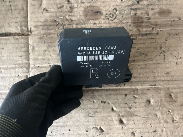 bontott MERCEDES-BENZ C-CLASS Jobb hátsó Ajtó Vezérlőegység