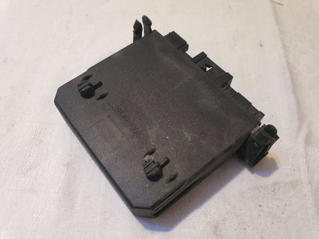 bontott MERCEDES-BENZ C-CLASS Jobb hátsó Ajtó Vezérlőegység