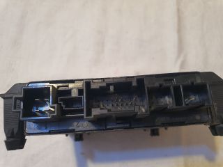 bontott MERCEDES-BENZ C-CLASS Jobb hátsó Ajtó Vezérlőegység