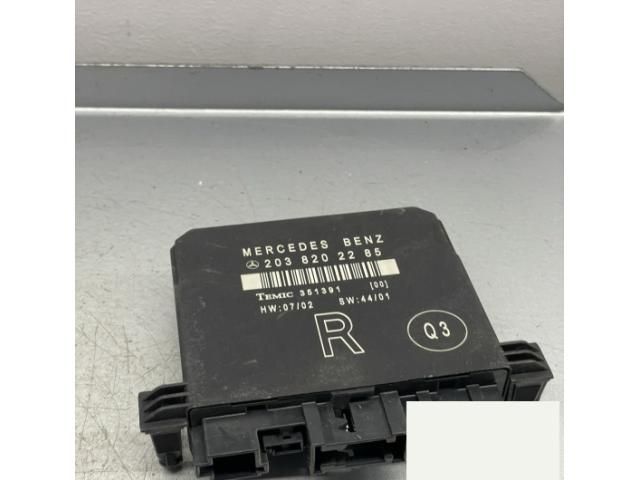 bontott MERCEDES-BENZ C-CLASS Jobb hátsó Ajtó Vezérlőegység