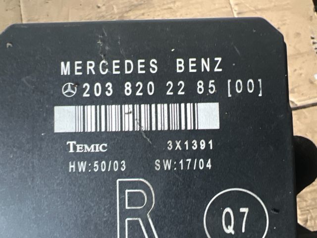 bontott MERCEDES-BENZ C-CLASS Jobb hátsó Ajtó Vezérlőegység