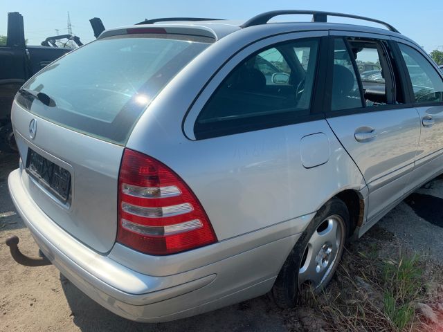 bontott MERCEDES-BENZ C-CLASS Jobb hátsó Ajtóhatároló